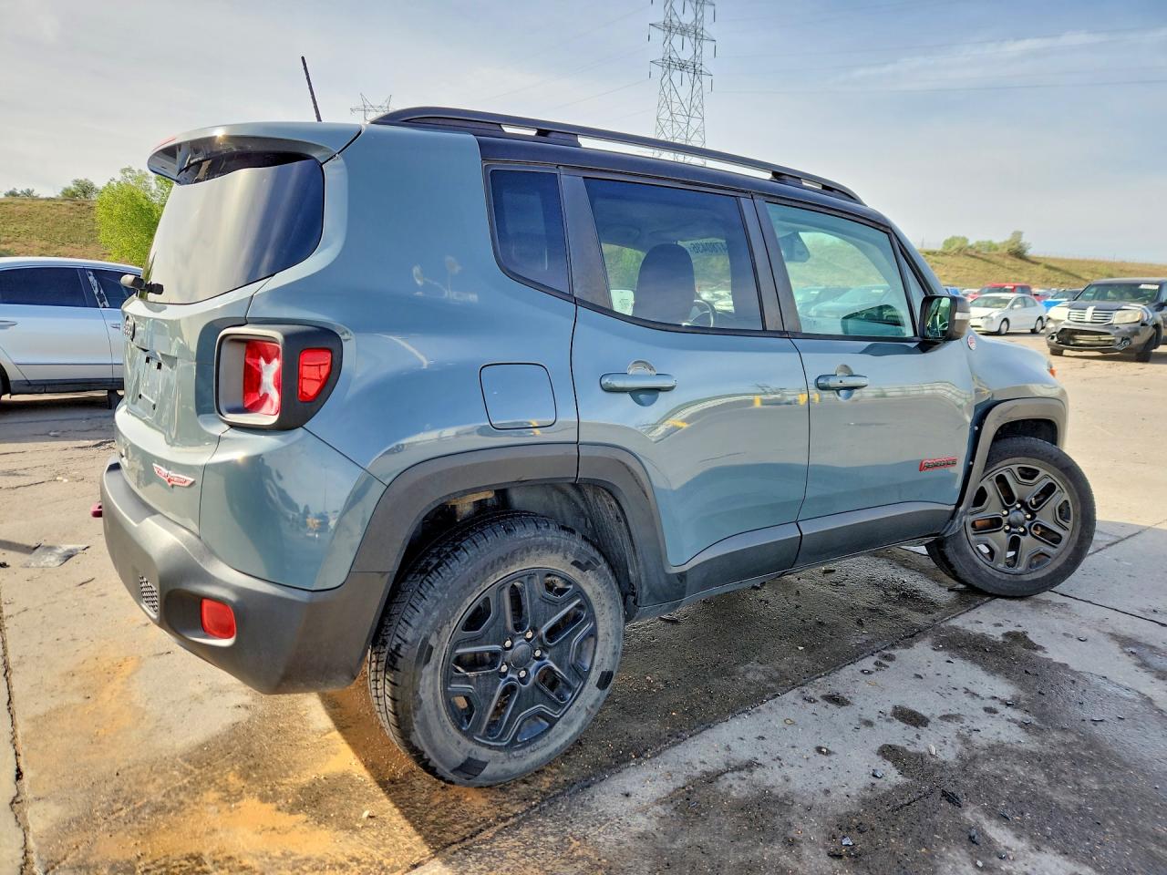 ZACCJBCB1JPH87779 · 2018 JEEP RENEGADE · 3/13