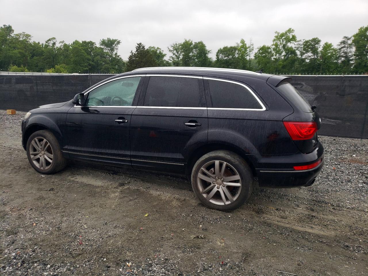 WA1LGAFE7FD002051 · 2015 AUDI Q7 · 2/13