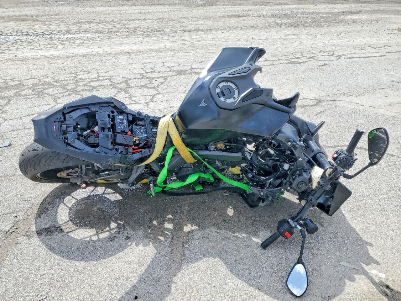 JYARN94E2SA002666 · 2025 YAMAHA MT09