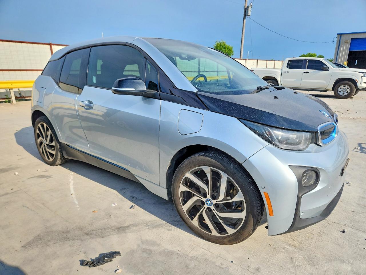 WBY1Z4C57FV502538 · 2015 BMW I3 · 4/12