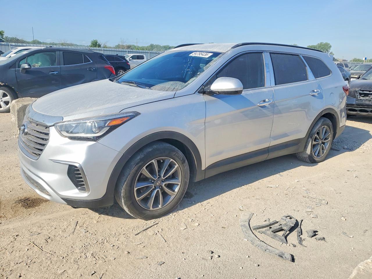 KM8SMDHF5HU192075 · 2017 HYUNDAI SANTA FE