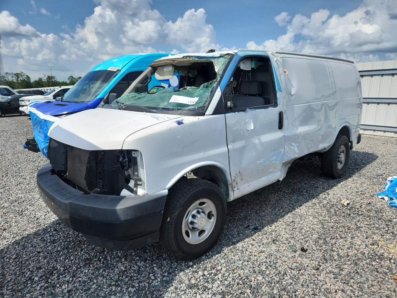 1GCWGAFPXM1266450 · 2021 CHEVROLET EXPRESS G2500
