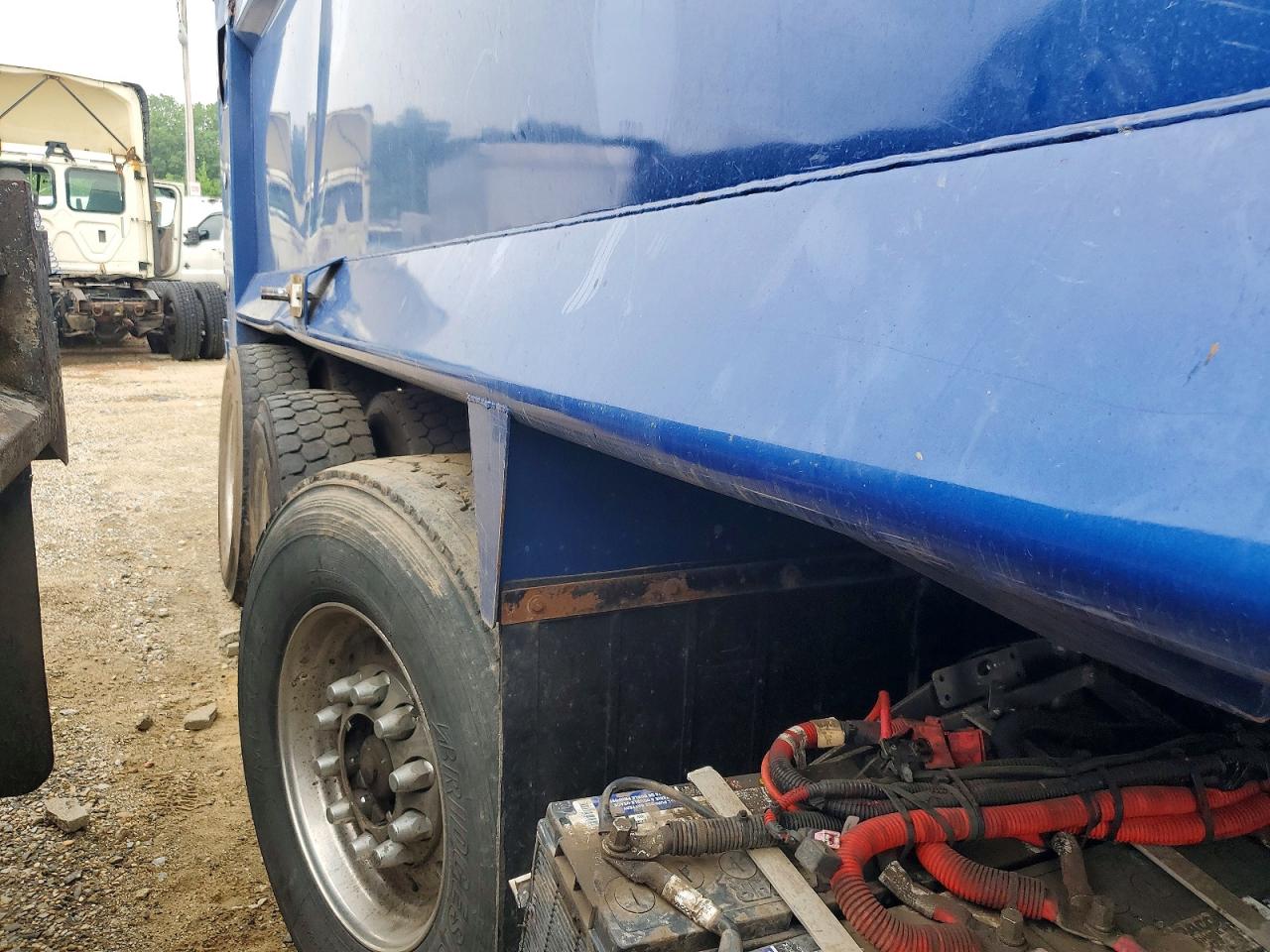 1NPCX4EX7SD760176 · 2025 PETERBILT 567 · 6/10