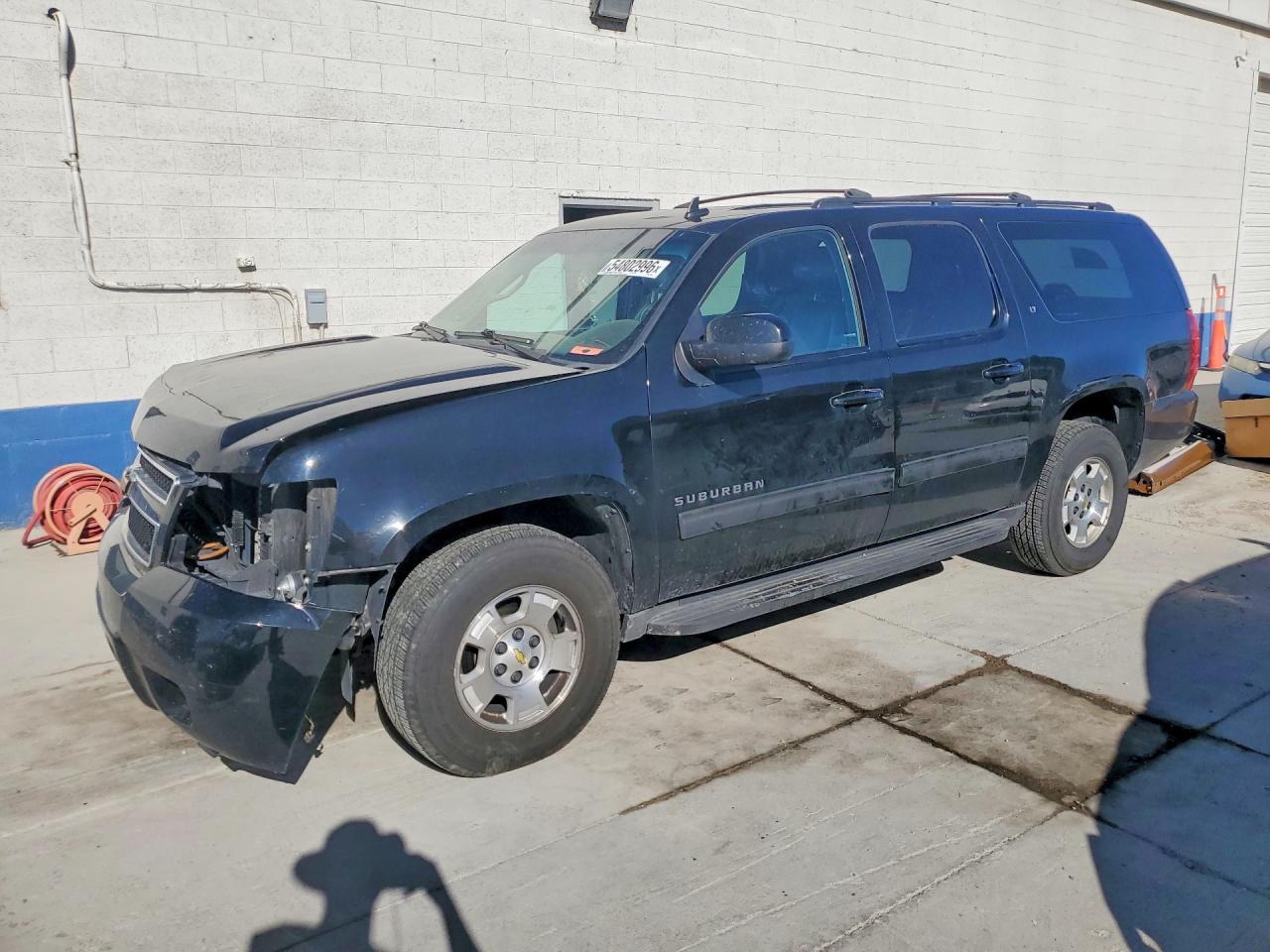 1GNSKJE70DR136927 · 2013 CHEVROLET SUBURBAN