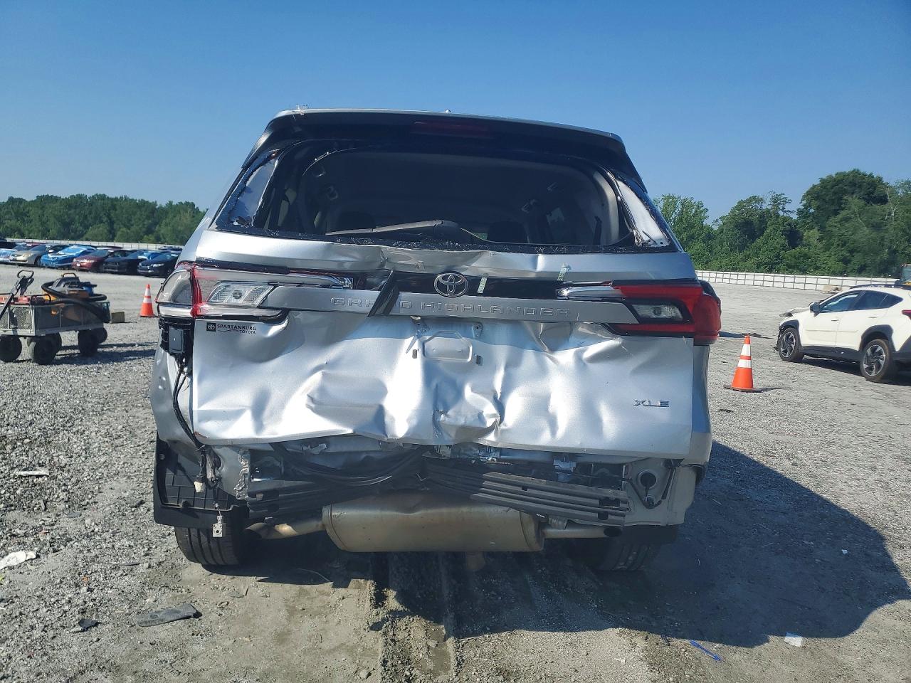 5TDAAAA5XRS018226 · 2024 TOYOTA GRAND HIGHLANDER · 6/14