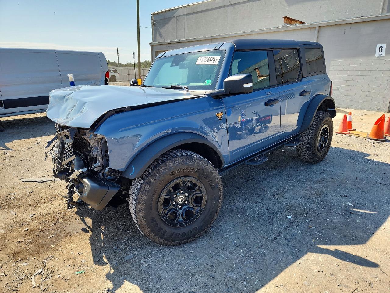 1FMEE5DPXPLB11137 · 2023 FORD BRONCO
