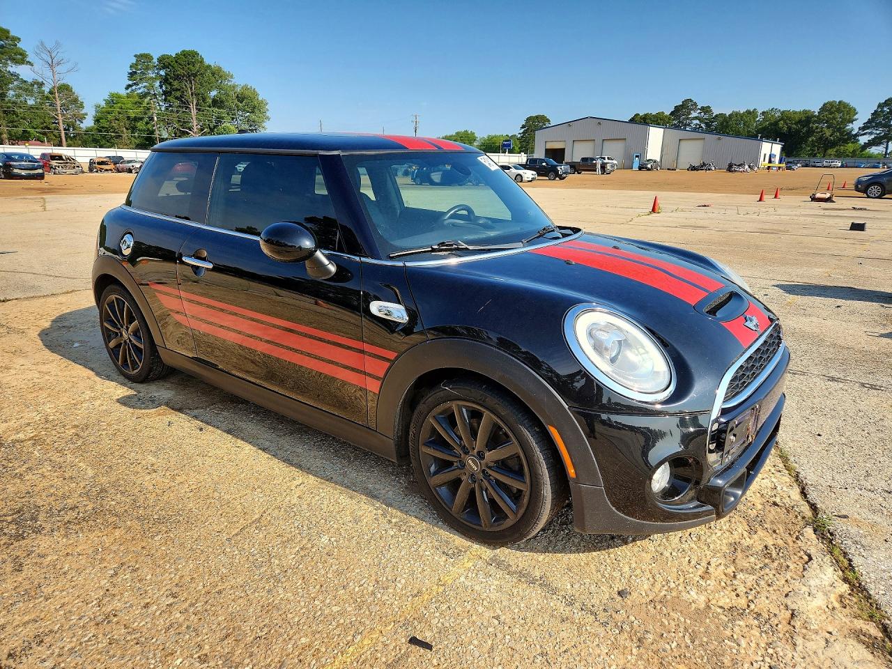 WMWXP7C37H2A46045 · 2017 MINI COOPER · 4/12