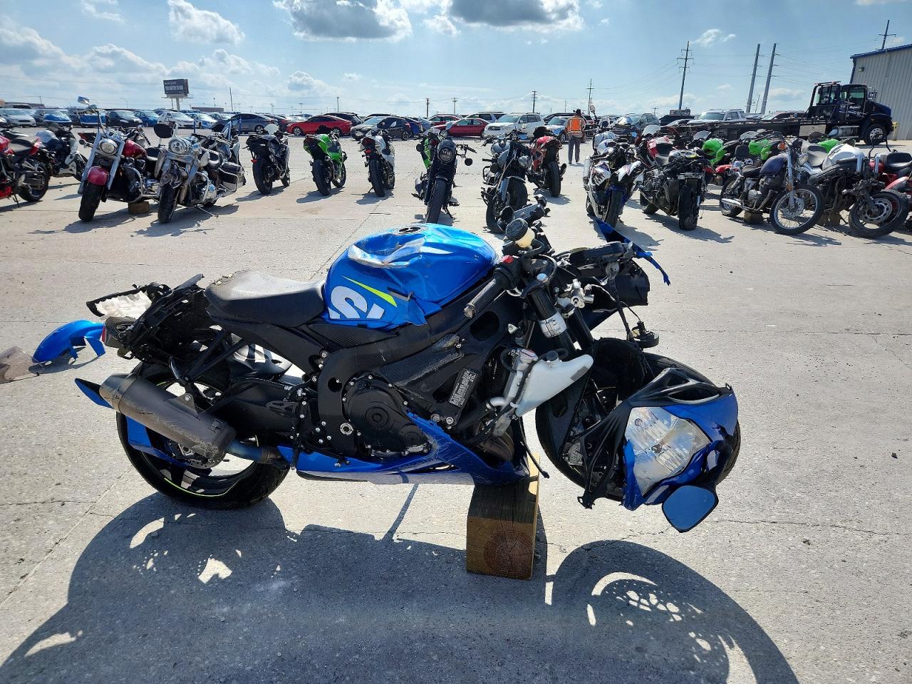 2015 SUZUKI GSX-R600