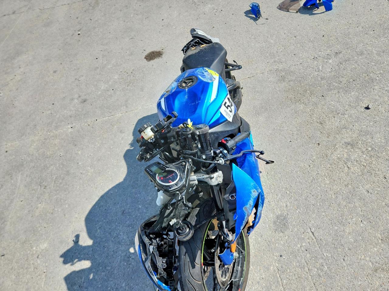 JS1GN7FA4F2101042 · 2015 SUZUKI GSX-R600 · 5/10