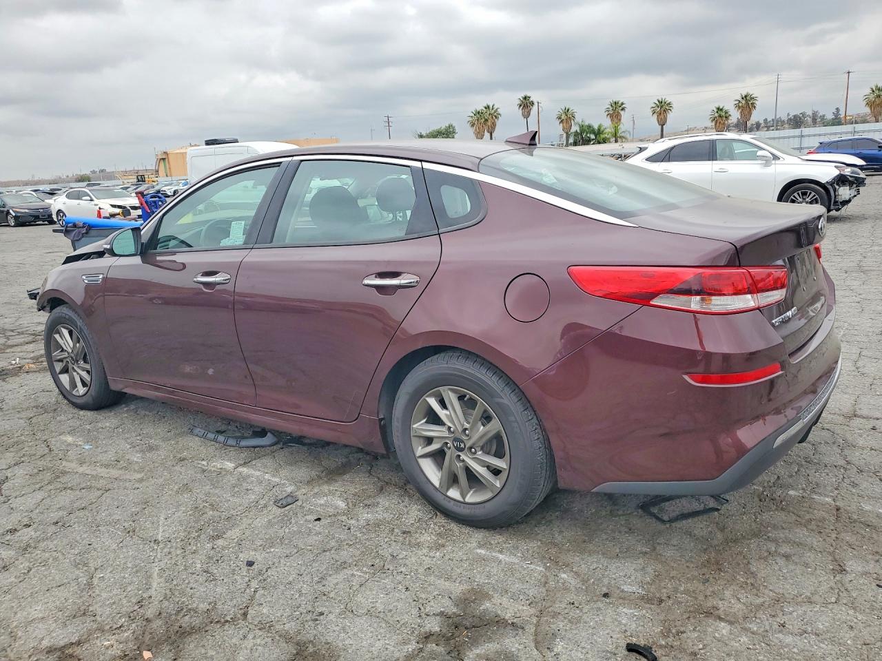 5XXGT4L34KG306624 · 2019 KIA OPTIMA · 2/12