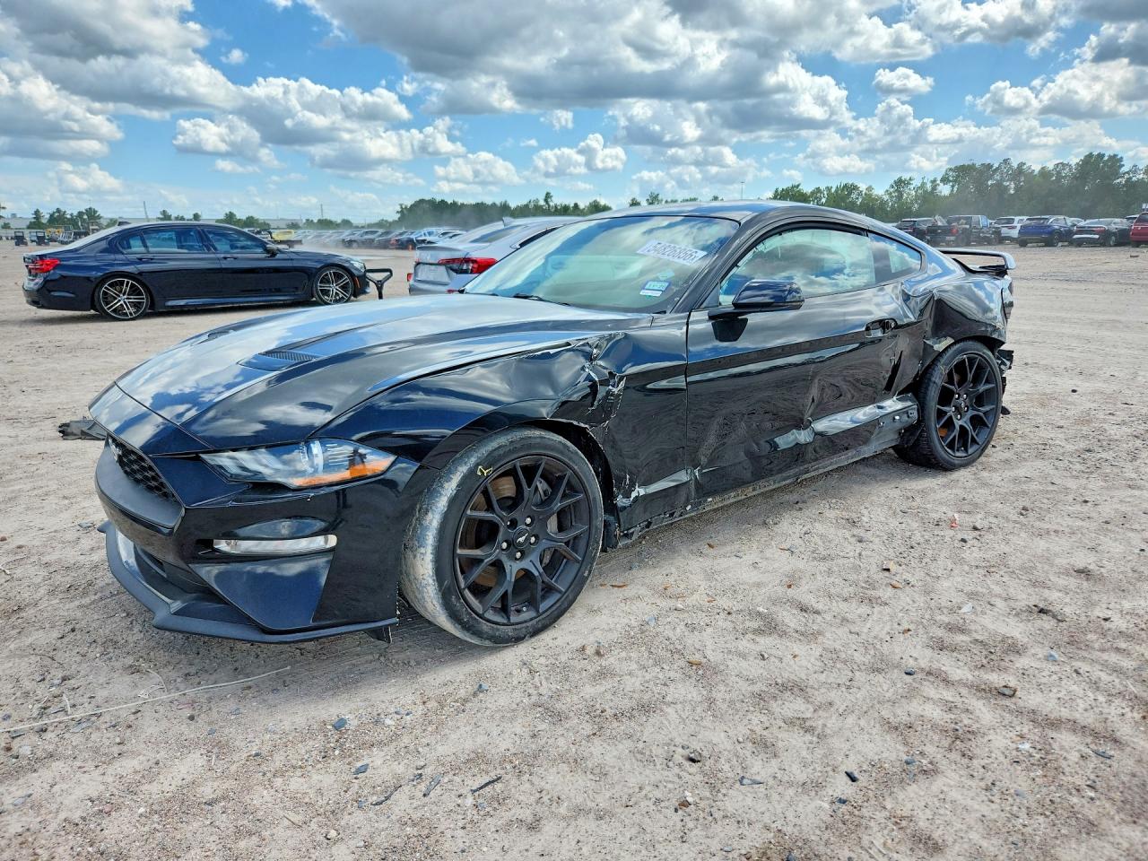 1FA6P8THXJ5159429 · 2018 FORD MUSTANG