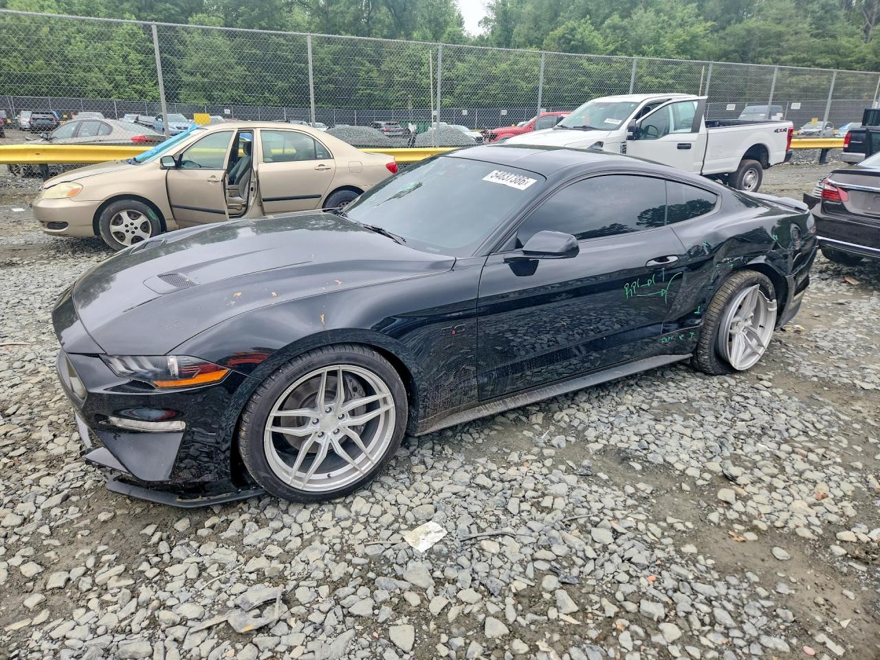 1FA6P8CF3N5138068 · 2022 FORD MUSTANG