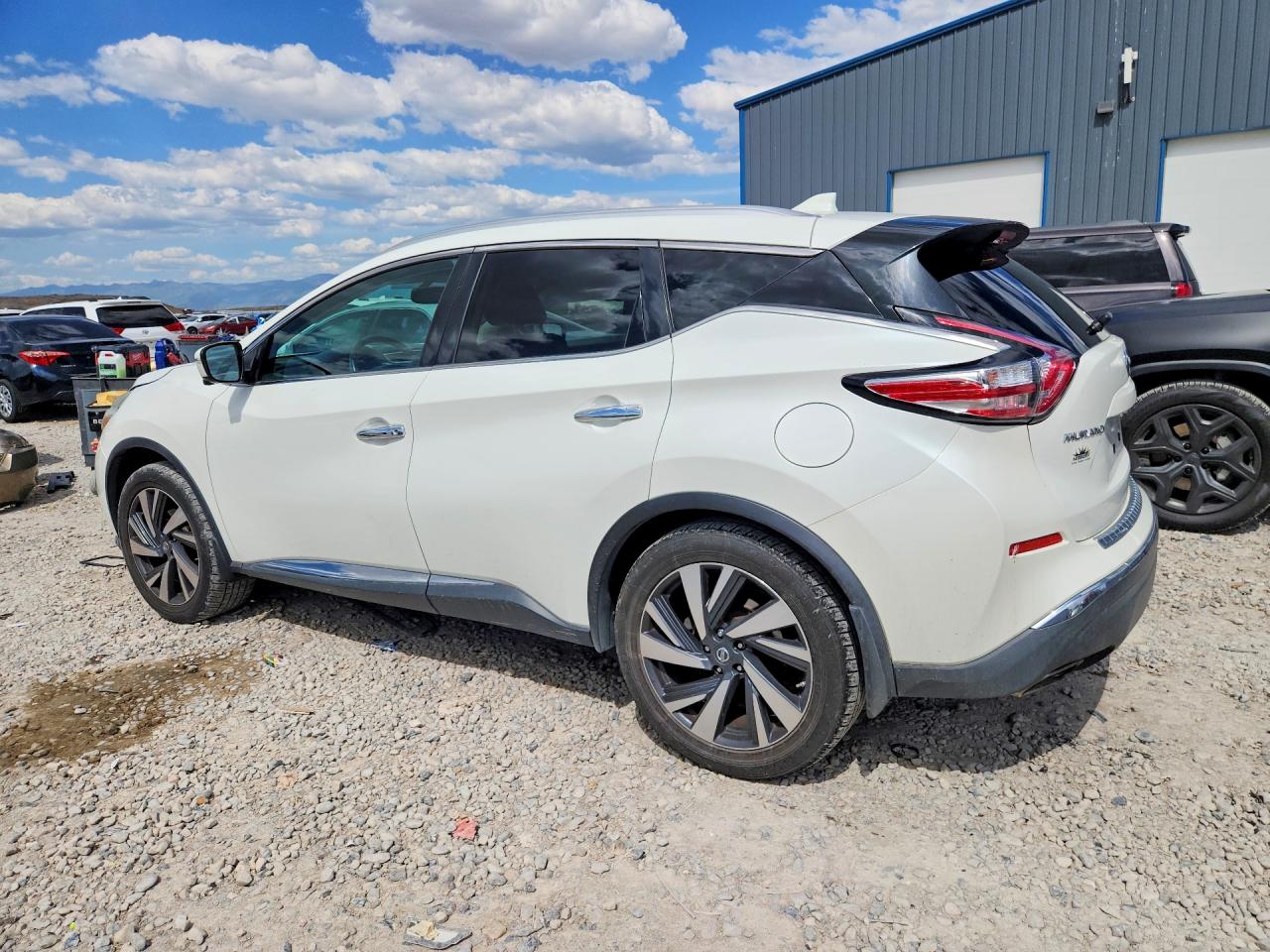 5N1AZ2MH6GN162732 · 2016 NISSAN MURANO · 2/12