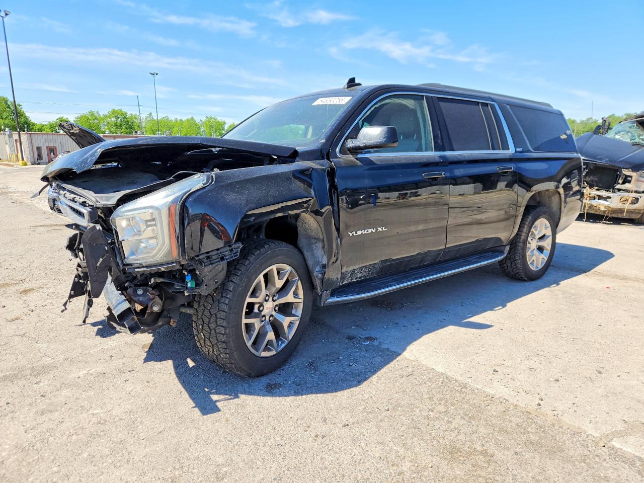 1GKS2GKC4JR140119 · 2018 GMC YUKON