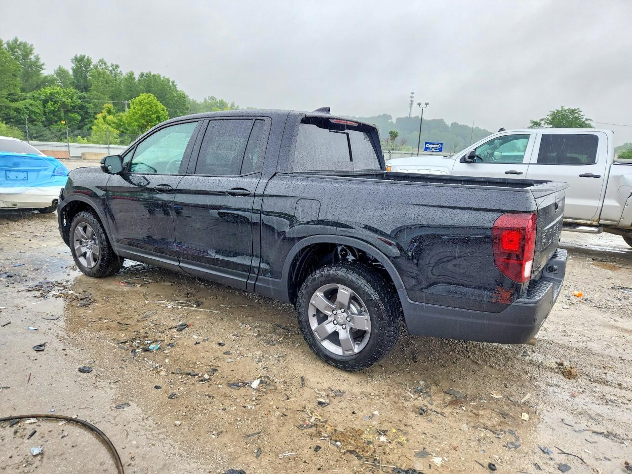 5FPYK3F6XSB004658 · 2025 HONDA RIDGELINE · 2/13