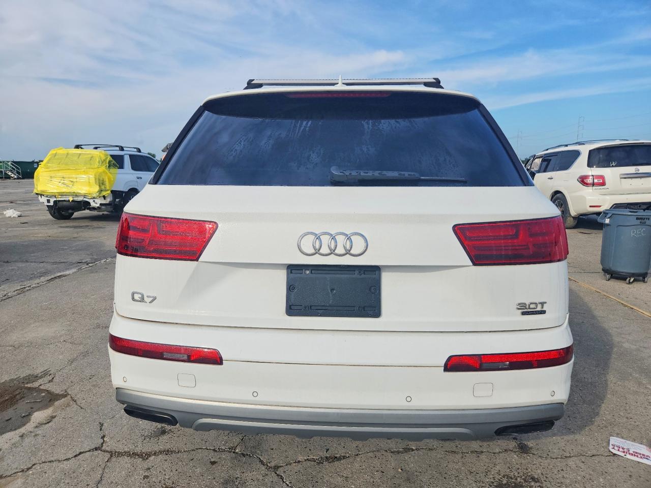WA1LAAF78HD044461 · 2017 AUDI Q7 · 6/12