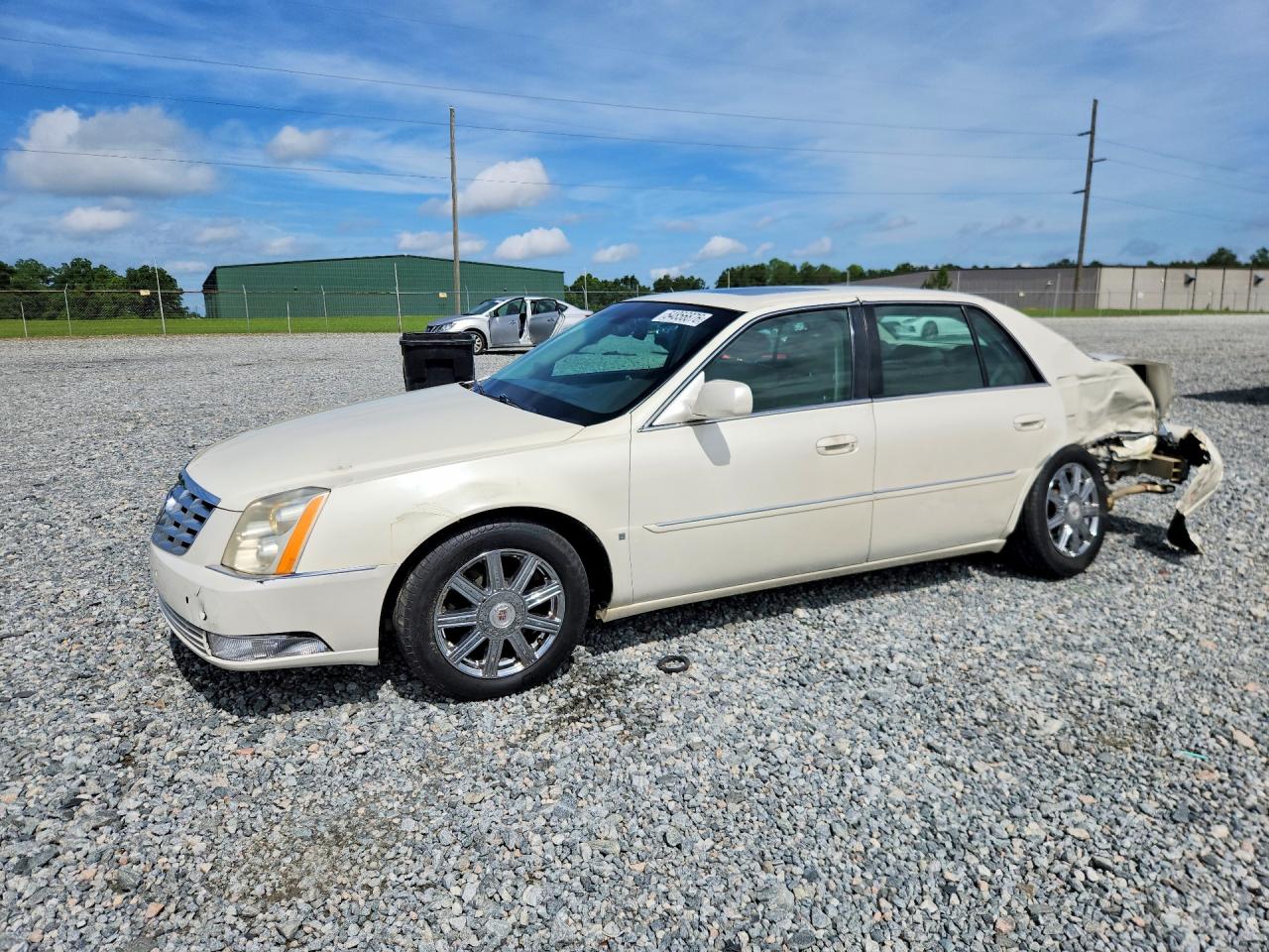 1G6KD57Y78U139040 · 2008 CADILLAC DTS