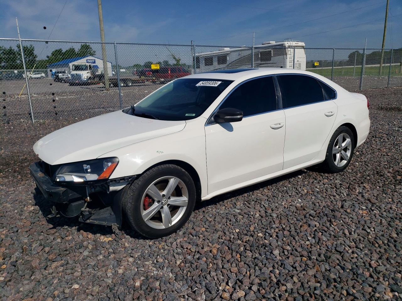 2012 VOLKSWAGEN PASSAT