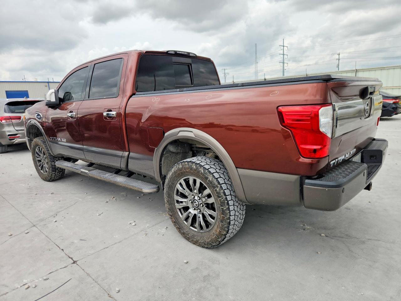 1N6BA1F21GN505804 · 2016 NISSAN TITAN XD · 2/12