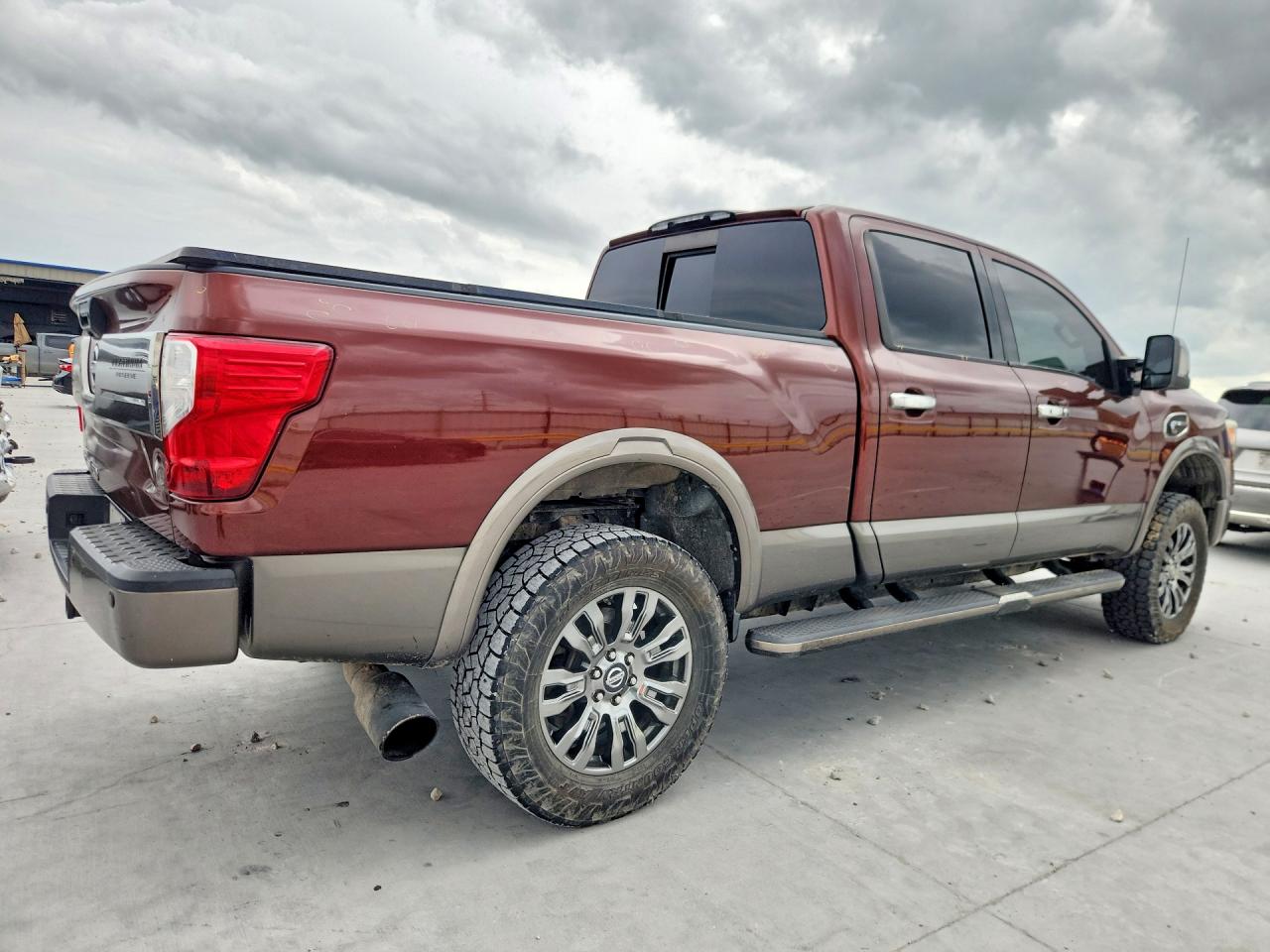 1N6BA1F21GN505804 · 2016 NISSAN TITAN XD · 3/12