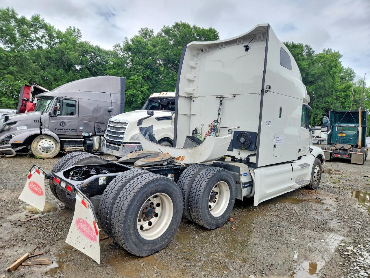 1XPBDP9XXPD887162 · 2023 PETERBILT 579 · 4/10
