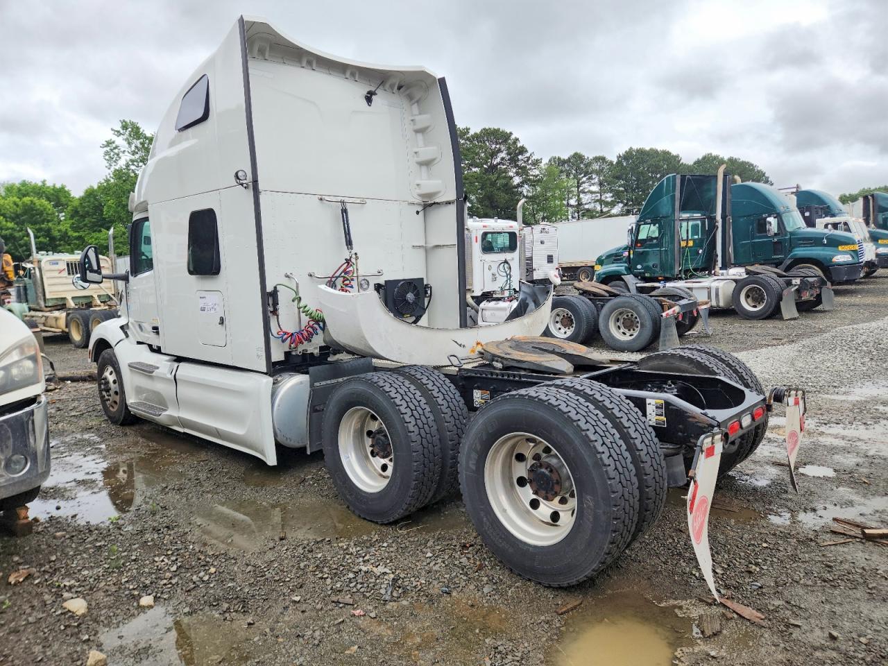 1XPBDP9XXPD887162 · 2023 PETERBILT 579 · 3/10
