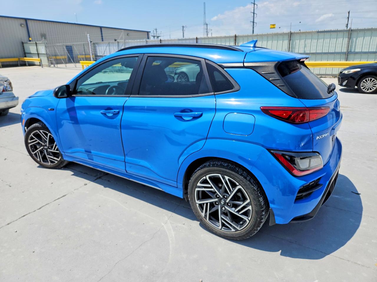 KM8K33A38NU925504 · 2022 HYUNDAI KONA · 2/12