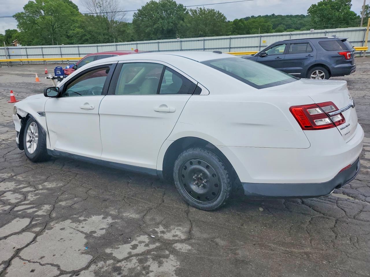 1FAHP2D83DG185089 · 2013 FORD TAURUS · 2/12