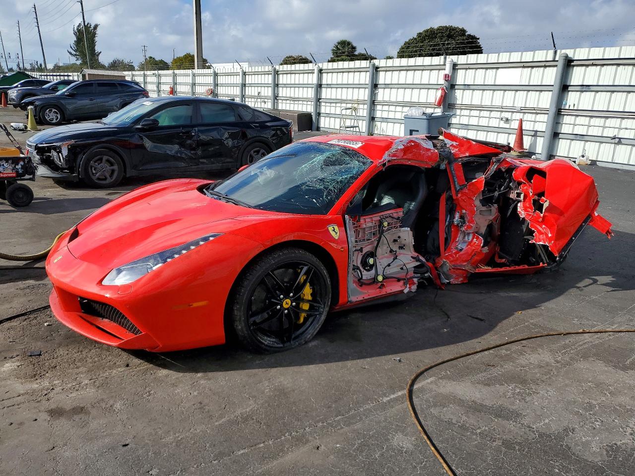 ZFF79ALA5G0217425 · 2016 FERRARI 488 GTB