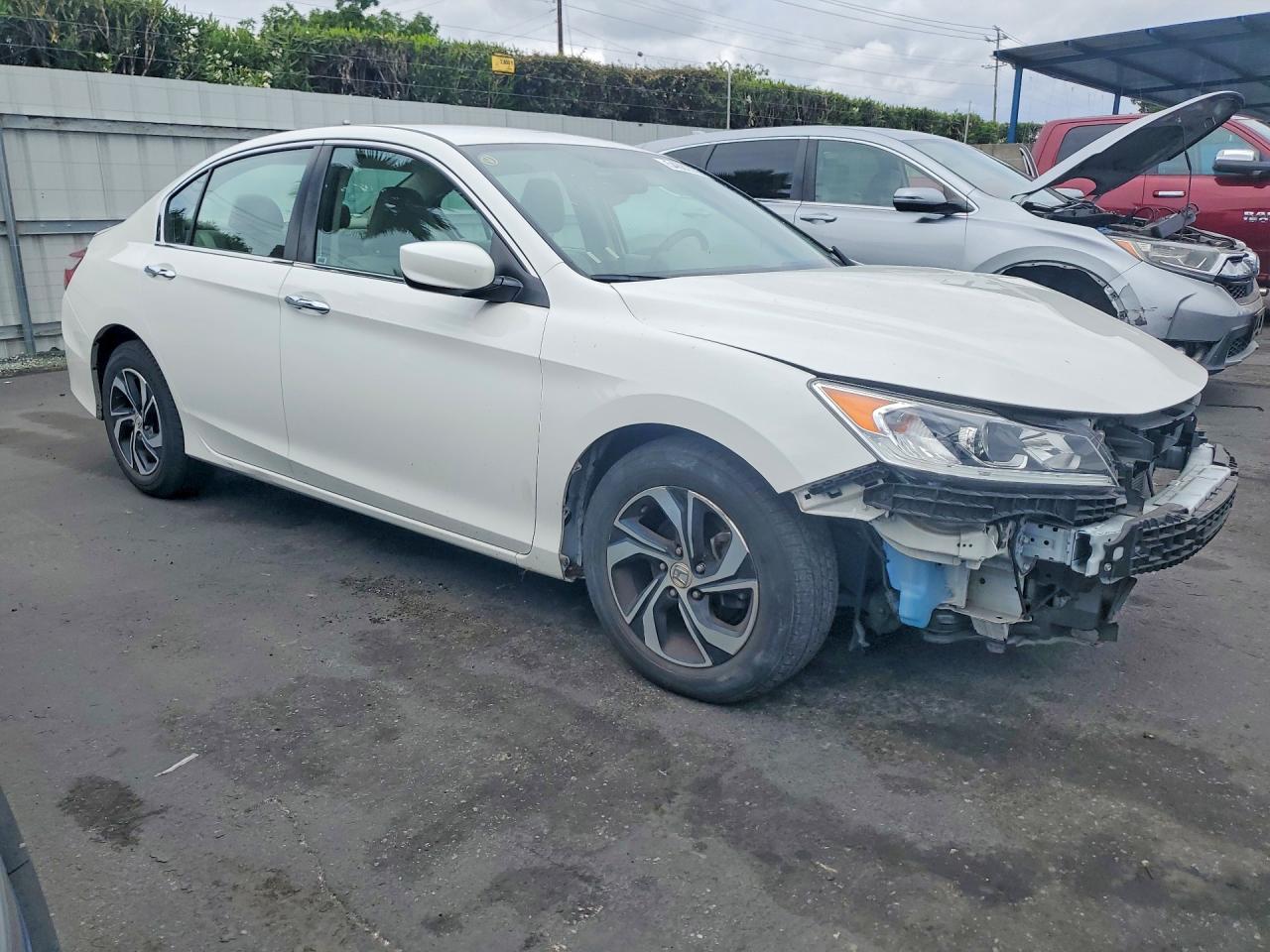 1HGCR2F32HA221509 · 2017 HONDA ACCORD · 4/12