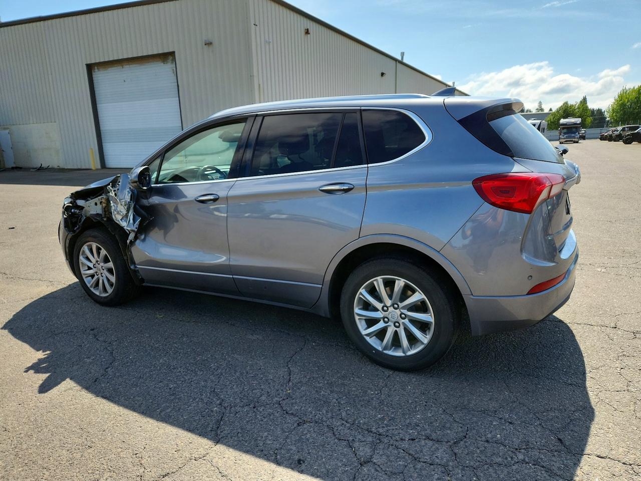 LRBFX2SA0KD018533 · 2019 BUICK ENVISION · 2/12