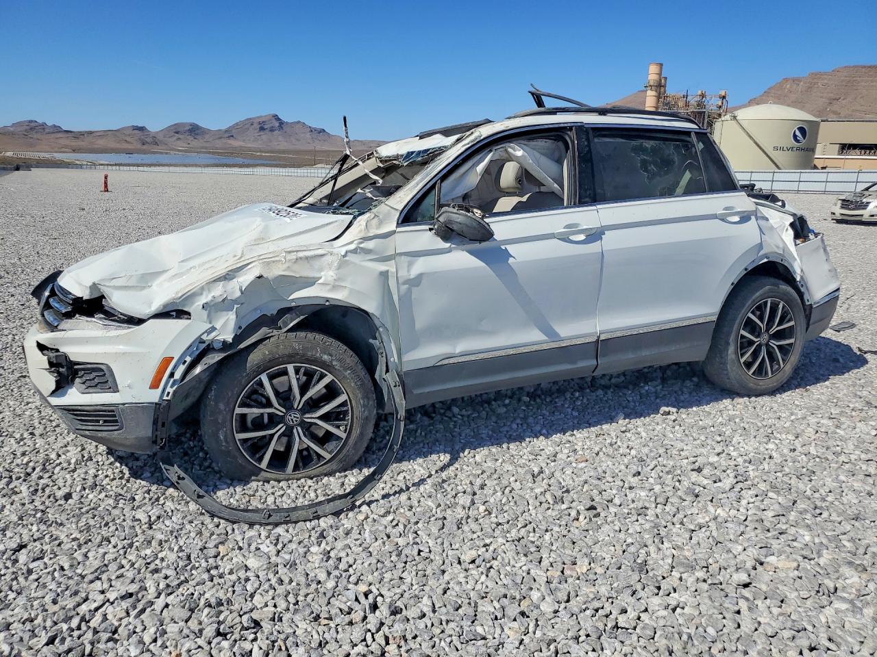 3VV3B7AX7MM057313 · 2021 VOLKSWAGEN TIGUAN