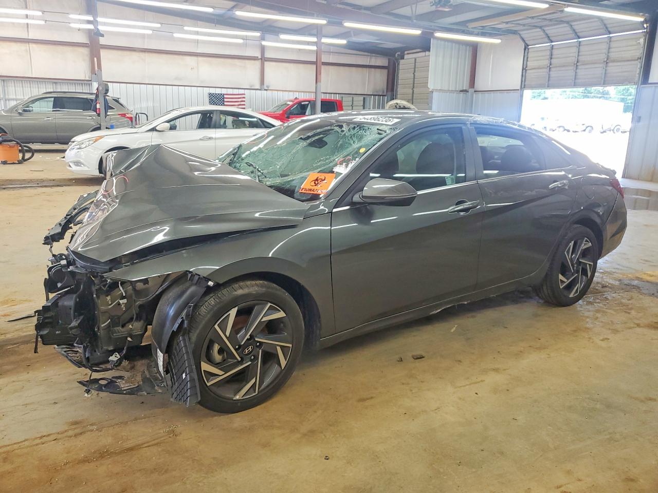 KMHLP4DG6SU996127 · 2025 HYUNDAI ELANTRA
