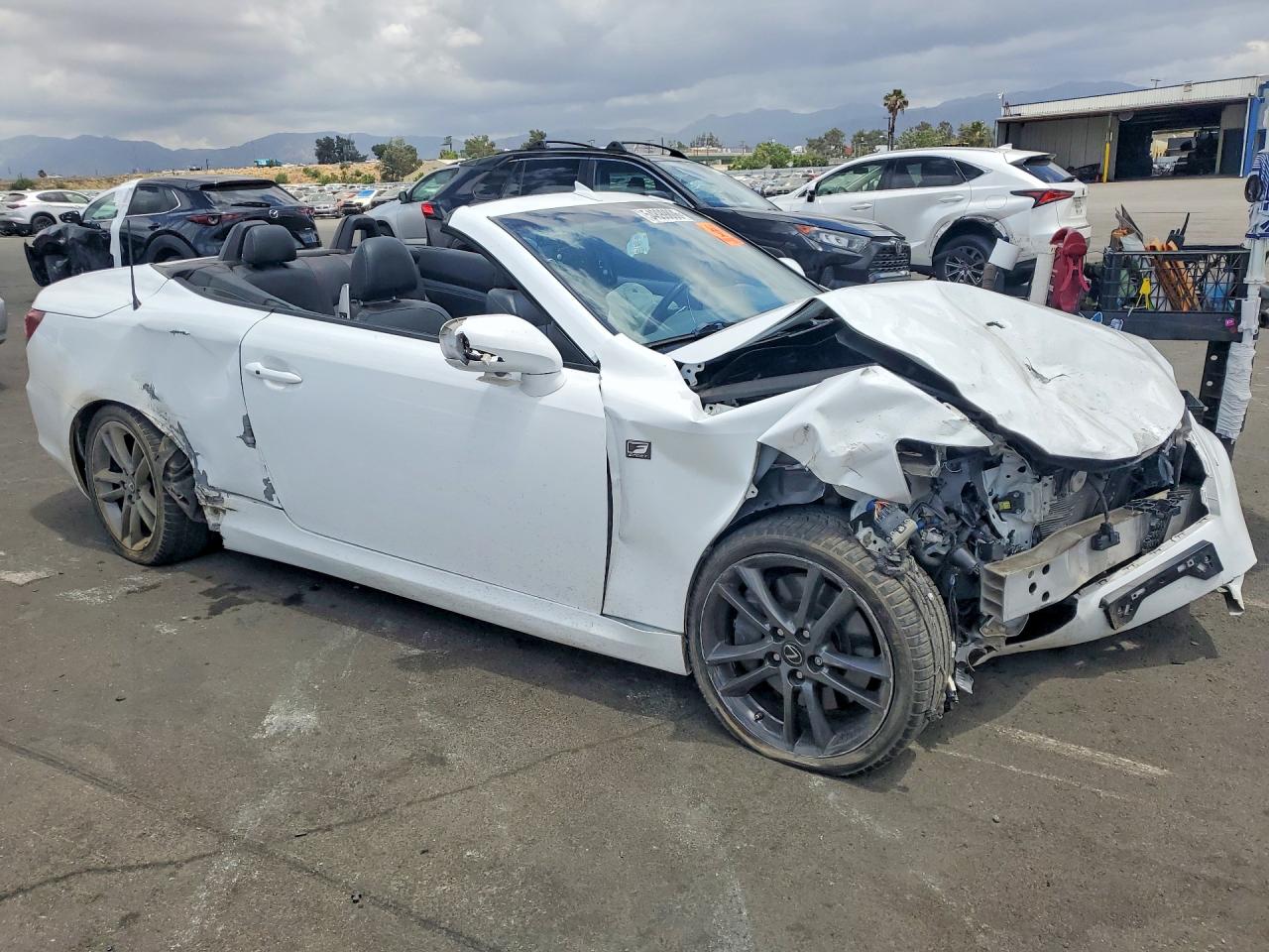 JTHFE2C2XE2510497 · 2014 LEXUS IS · 4/12