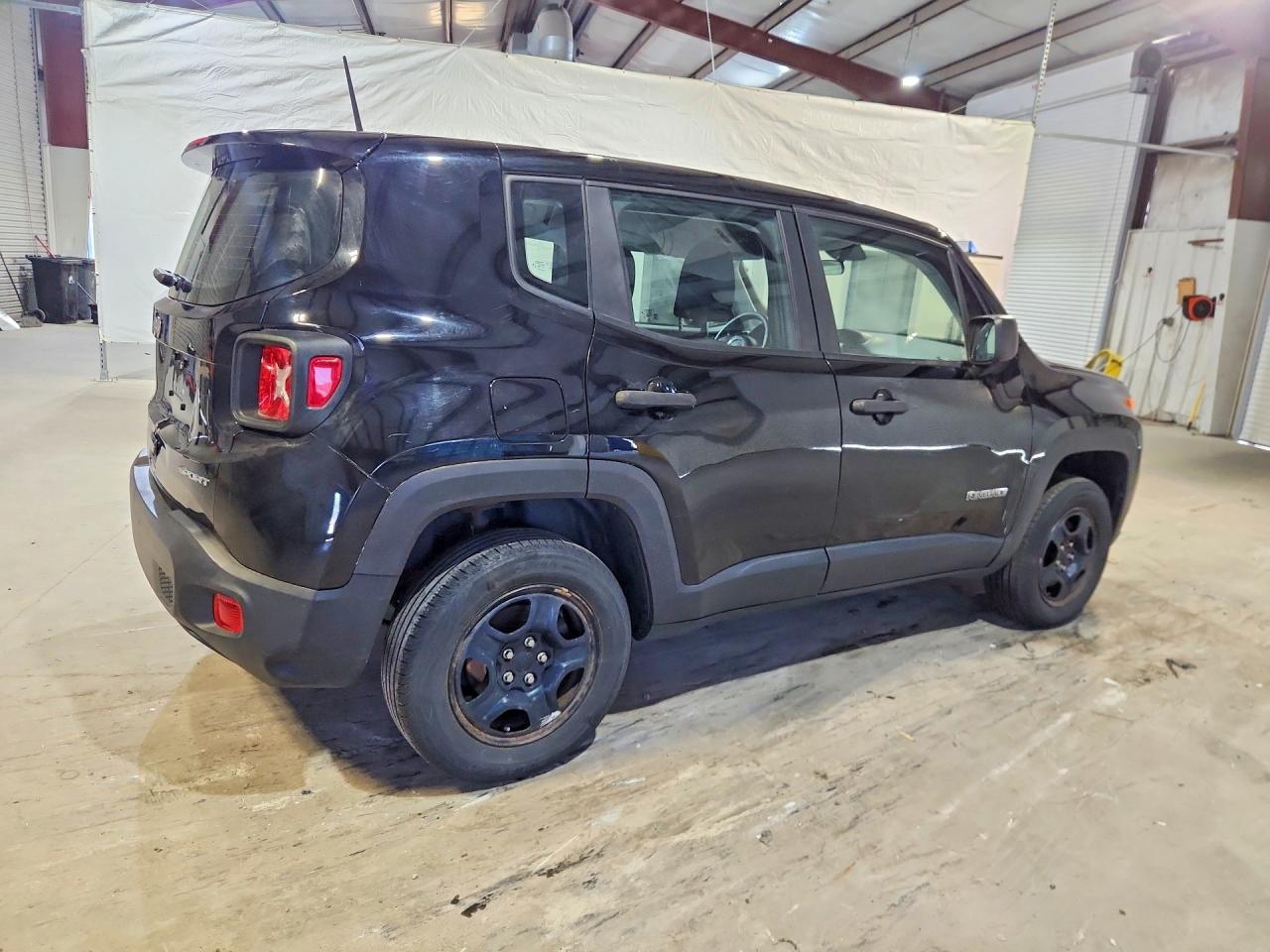 ZACNJBAB7KPJ75659 · 2019 JEEP RENEGADE · 3/13