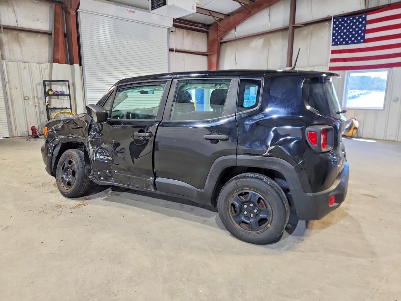 ZACNJBAB7KPJ75659 · 2019 JEEP RENEGADE · 2/13