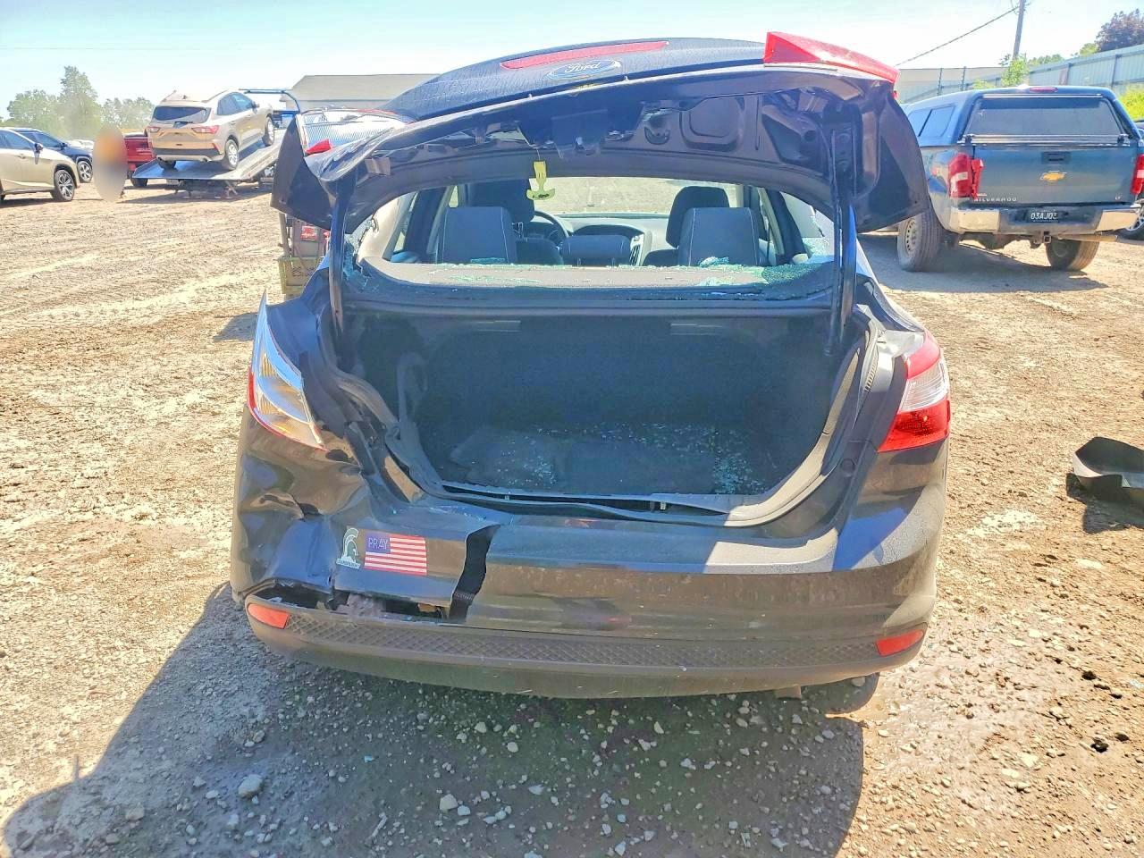 1FAHP3F22CL400031 · 2012 FORD FOCUS · 6/12