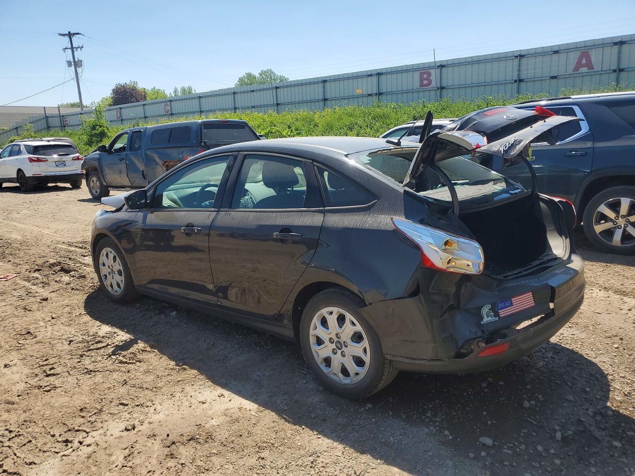 1FAHP3F22CL400031 · 2012 FORD FOCUS · 2/12