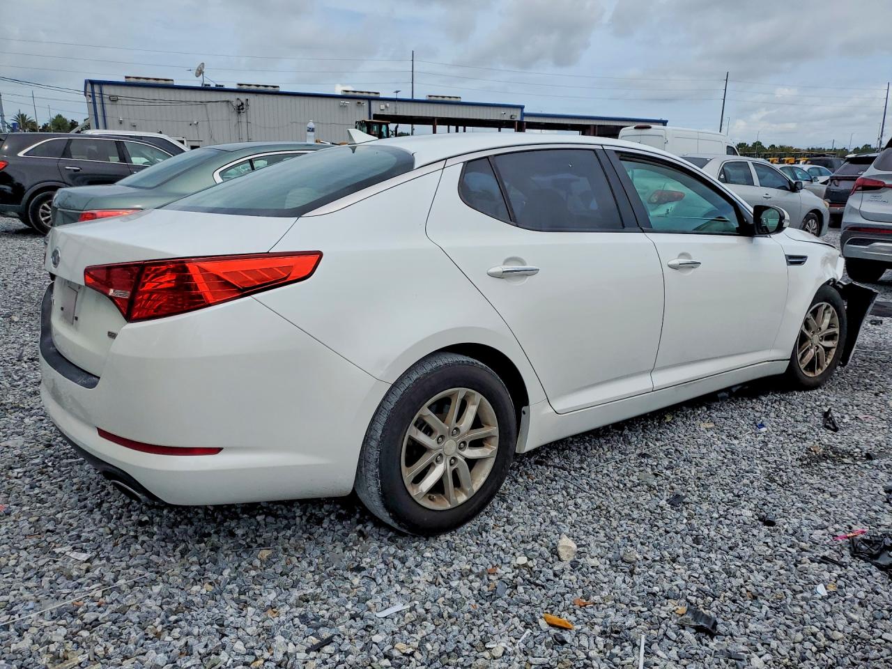 KNAGM4A71C5275287 · 2012 KIA OPTIMA · 3/12