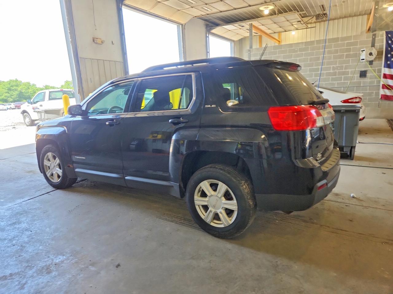 2GKALREK8F6119199 · 2015 GMC TERRAIN · 2/12