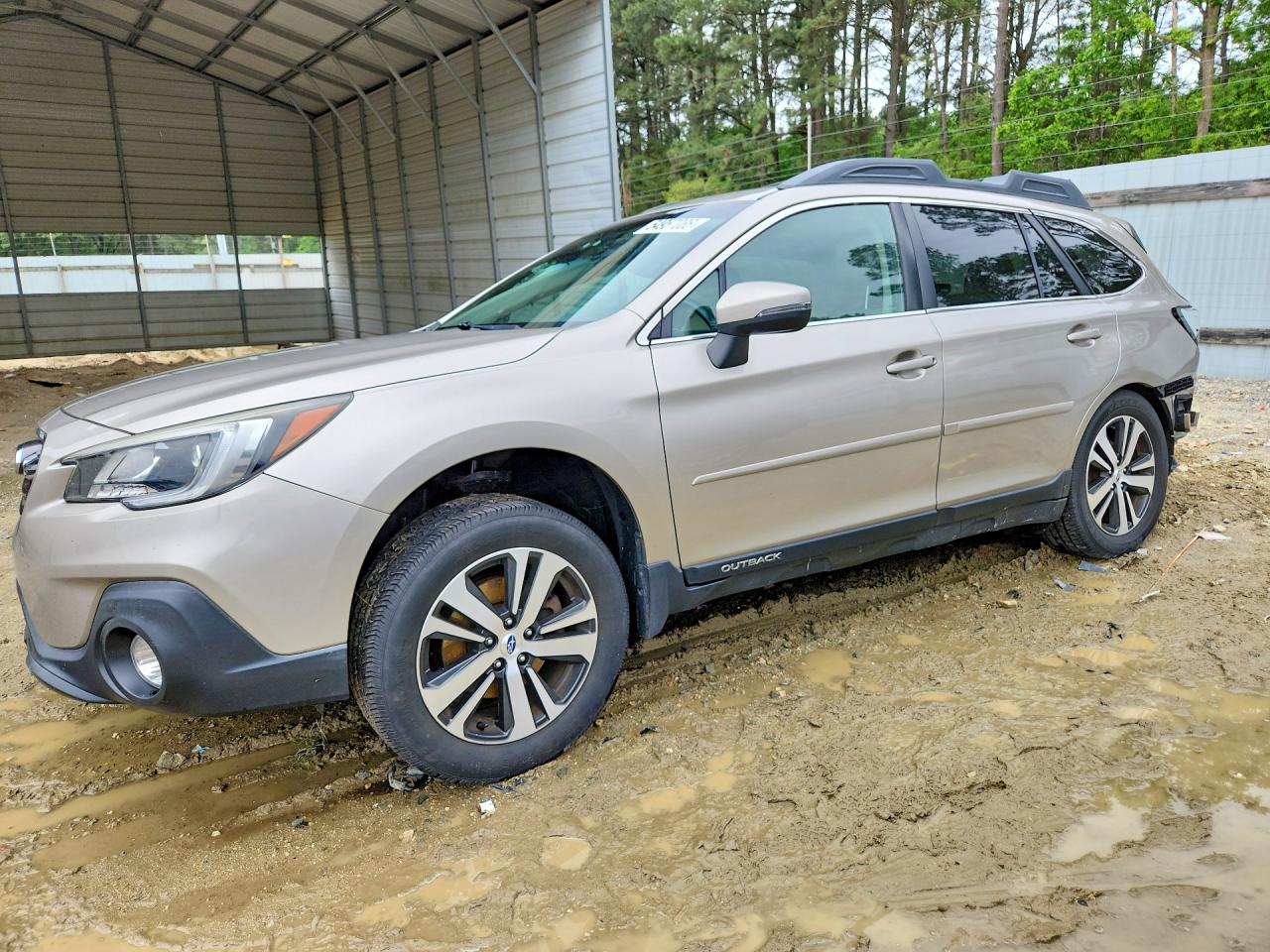 4S4BSAKC9J3243009 · 2018 SUBARU OUTBACK