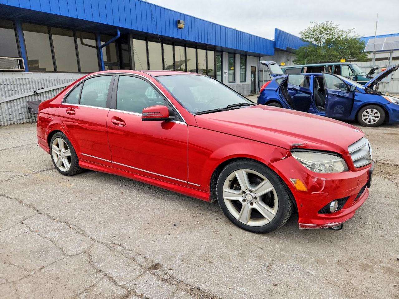 WDDGF8BB3AF461627 · 2010 MERCEDES-BENZ C · 4/12