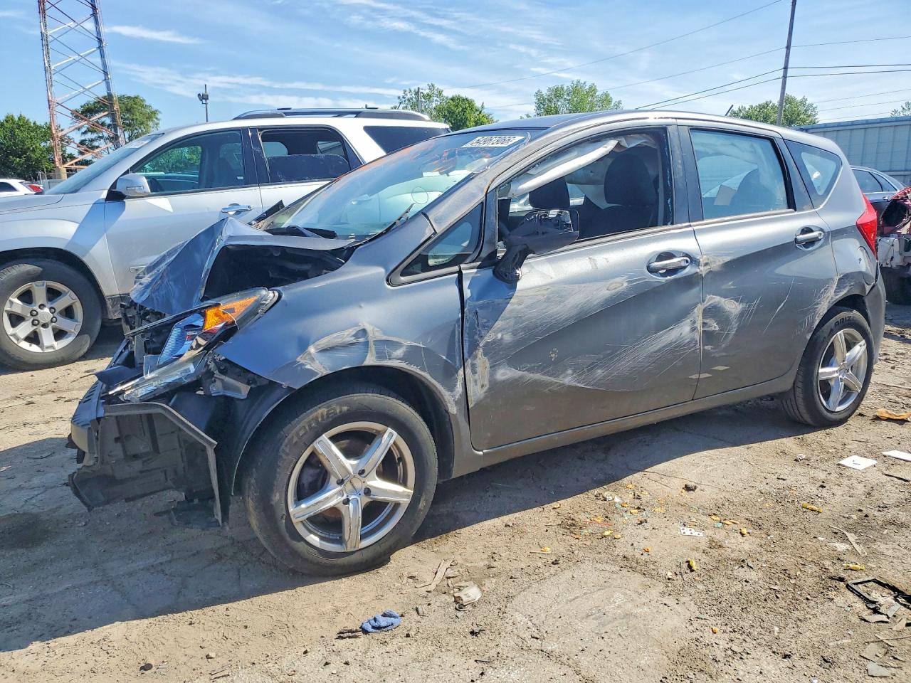 3N1CE2CP9KL364185 · 2019 NISSAN VERSA NOTE