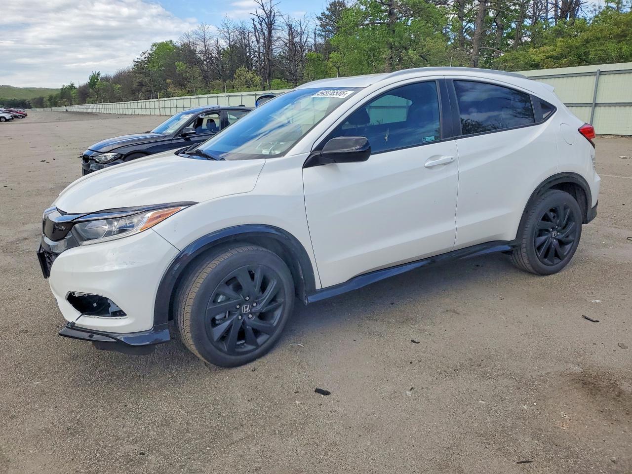 3CZRU6H15NM744686 · 2022 HONDA HR-V