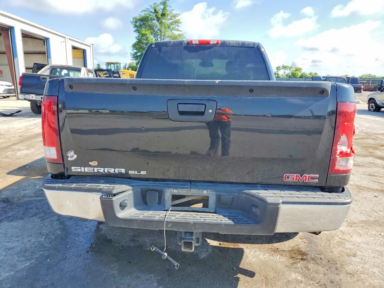1GTR2VE78DZ340812 · 2013 GMC SIERRA · 6/12