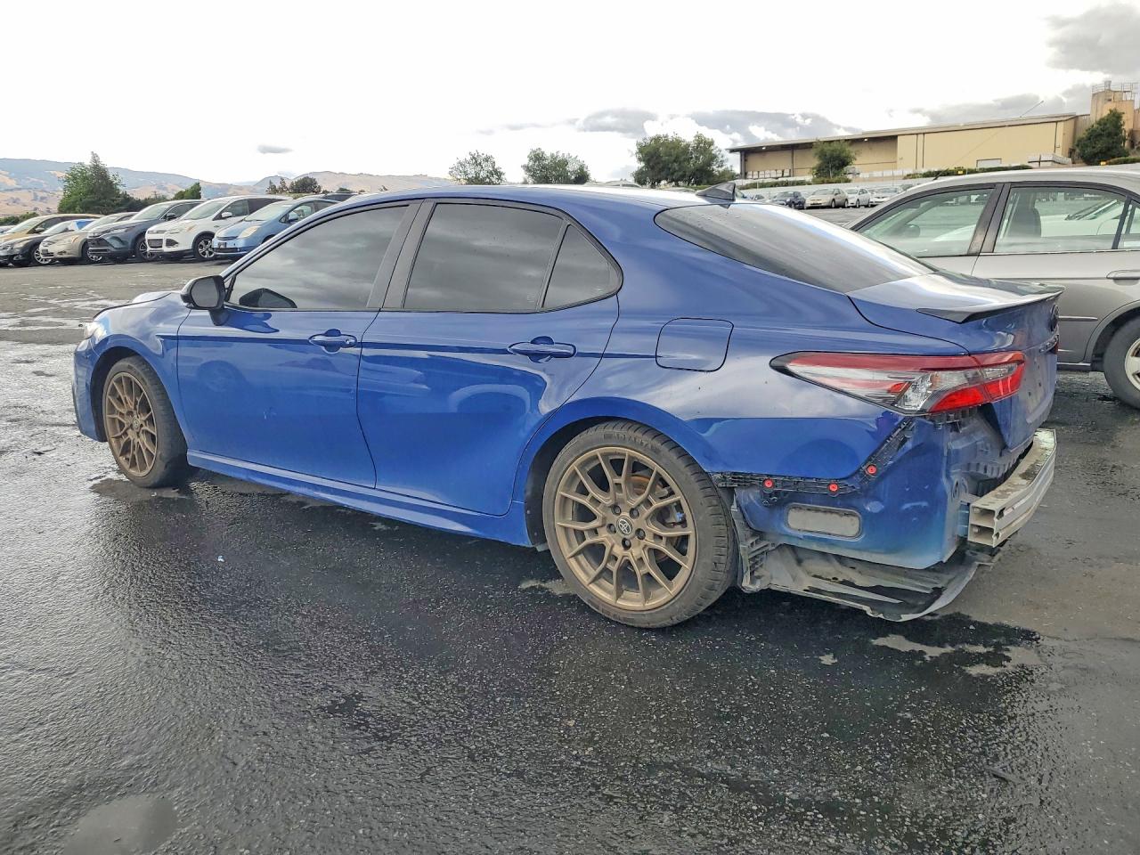 4T1G11AK3RU223720 · 2024 TOYOTA CAMRY · 2/13