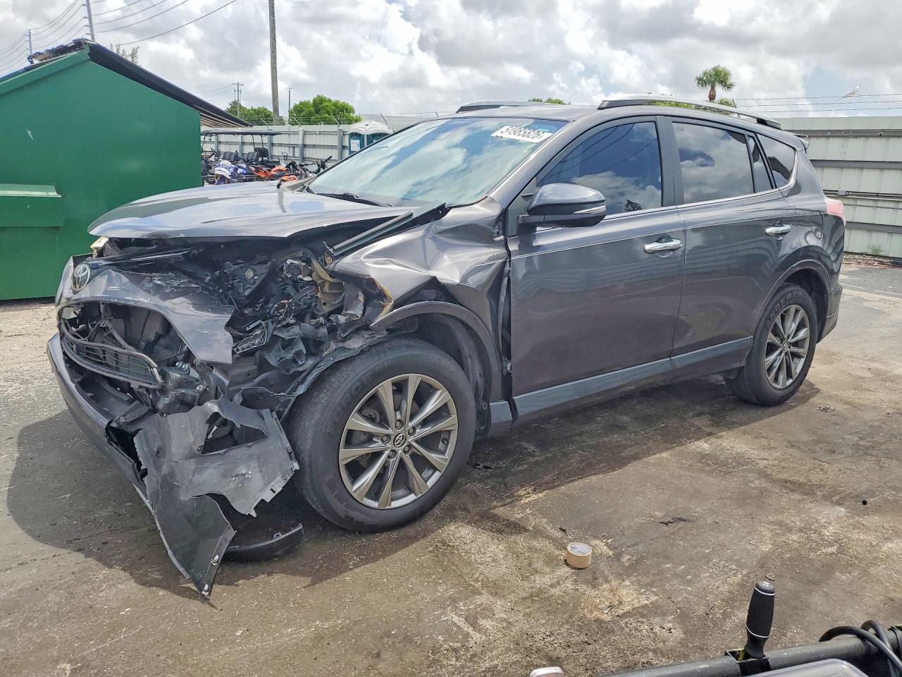 2T3YFREV9HW333279 · 2017 TOYOTA RAV4