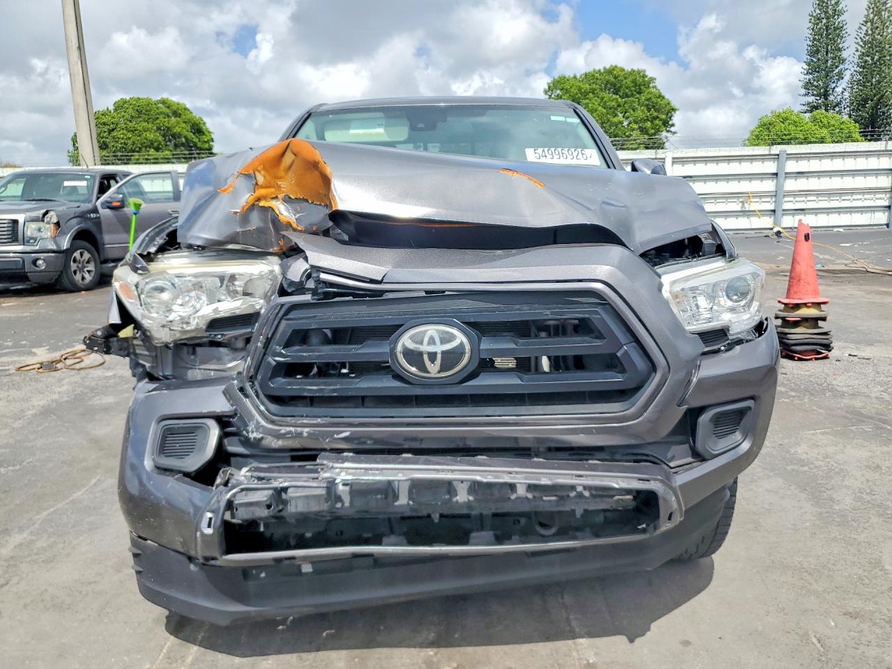 5TFAX5GN2LX187400 · 2020 TOYOTA TACOMA · 5/12
