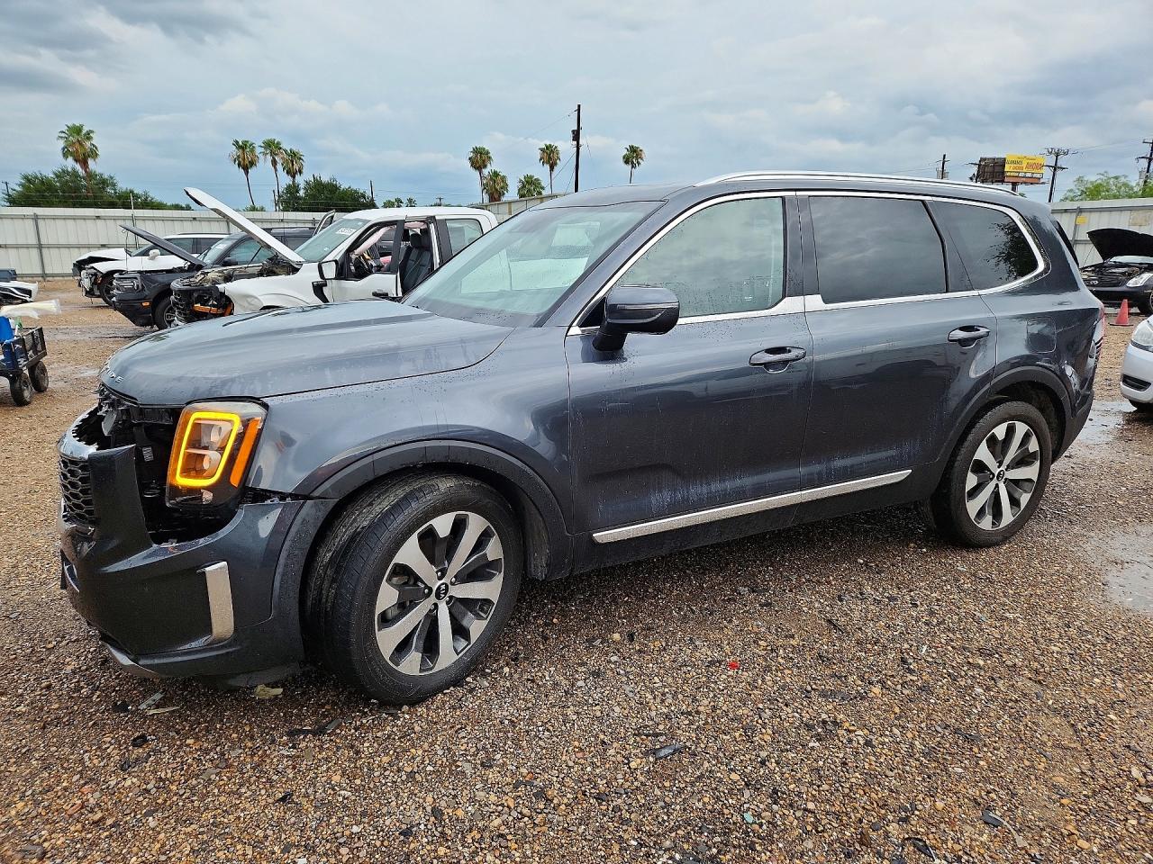 5XYP3DHC3MG117406 · 2021 KIA TELLURIDE