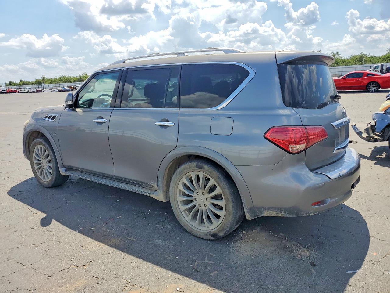 JN8AZ2NC6F9370841 · 2015 INFINITI QX80 · 2/13